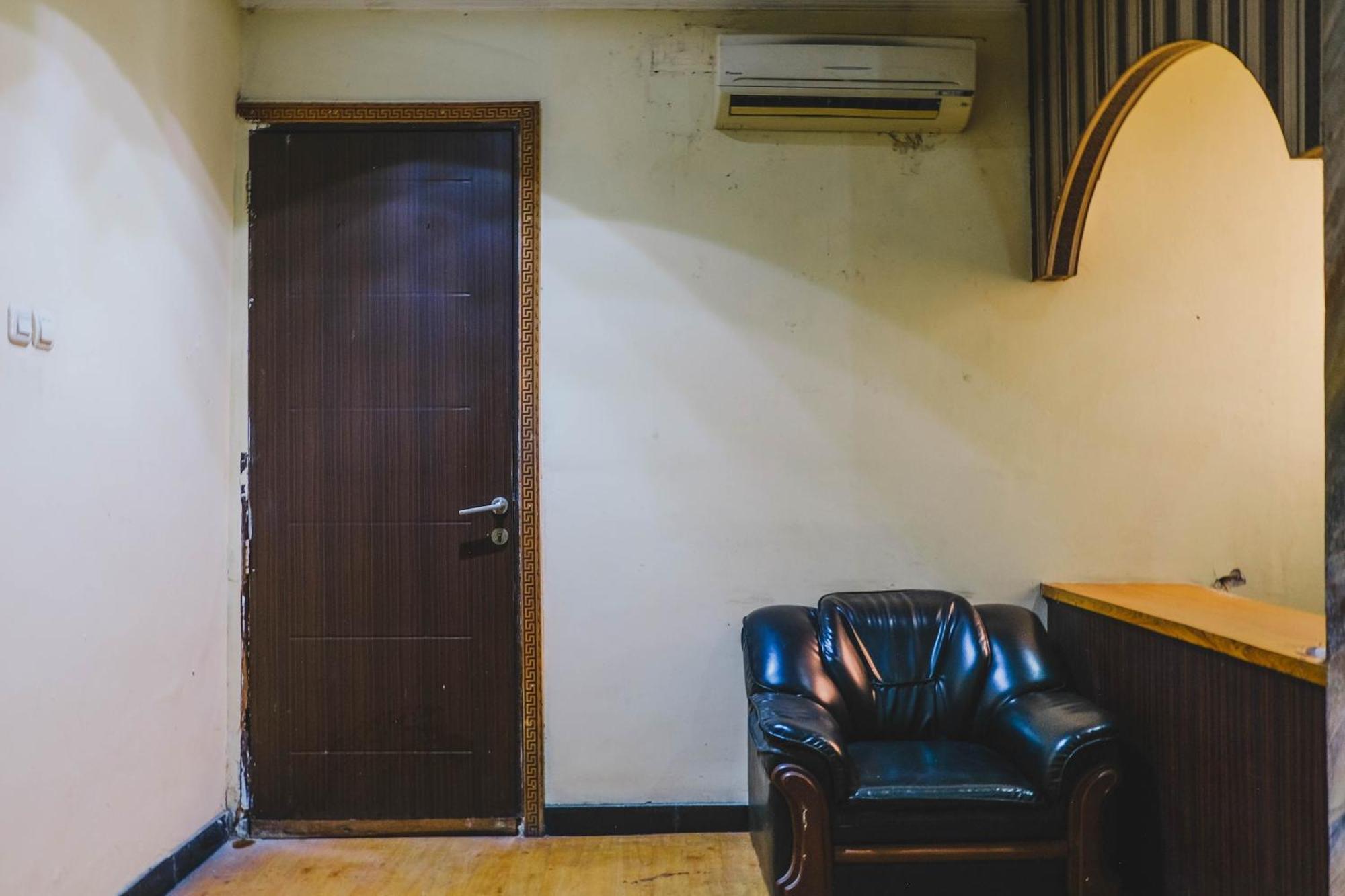 King Stone Hotel Mencil Zewnętrze zdjęcie