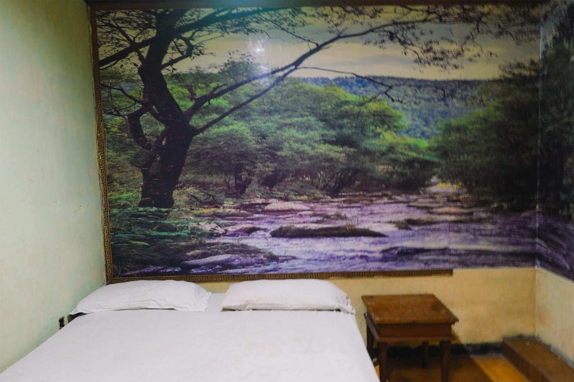 King Stone Hotel Mencil Zewnętrze zdjęcie
